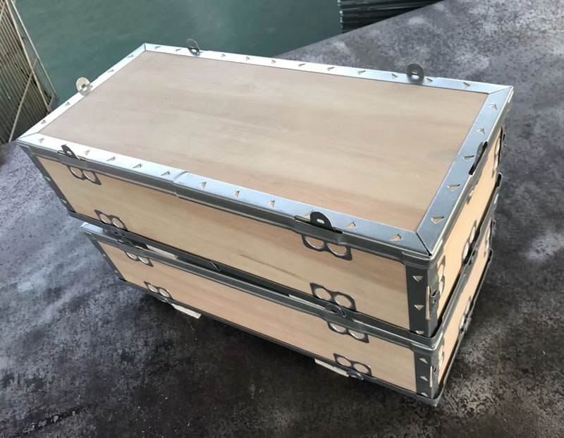 钢边箱.jpg